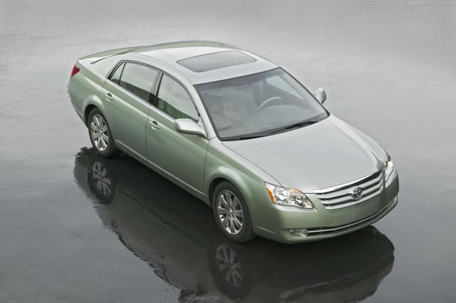  Toyota Avalon (GSX30) 2005 года  (фото 4 из 79)